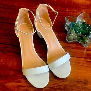 Chunky heel white sandals
